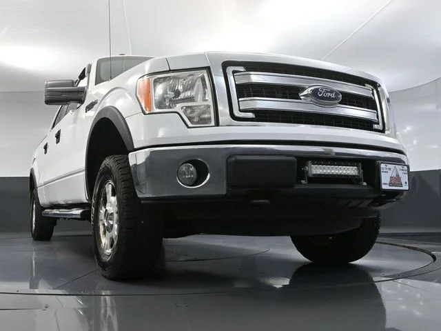 Used 2014 White Ford XLT image 45
