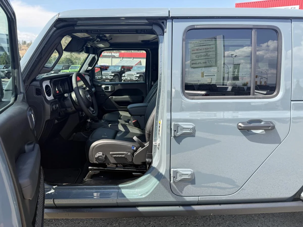 New 2026 Dark blue Jeep Nighthawk image 10