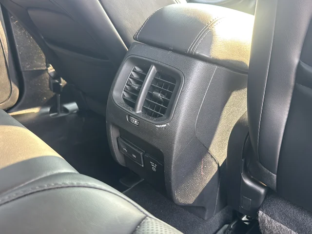 Used 2019 Blue Jeep Limited image 15