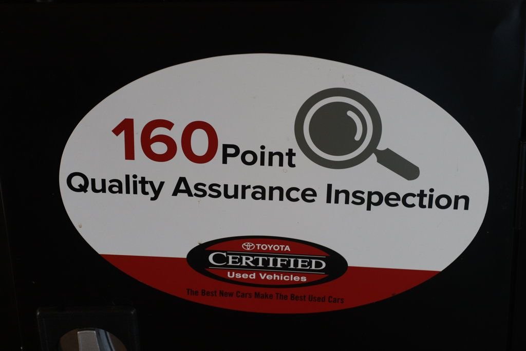 Used 2014 Gray Toyota SR5 image 12