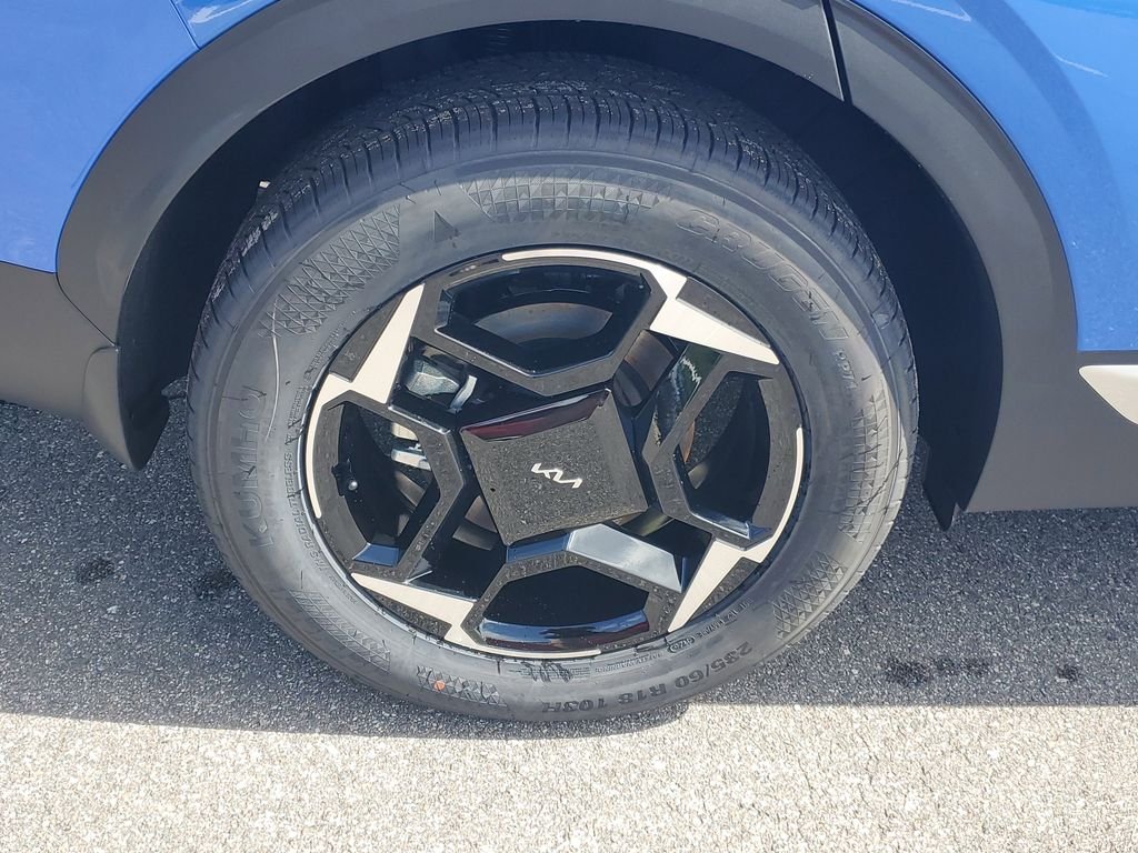 2026 Kia Sportage EX - Photo 9