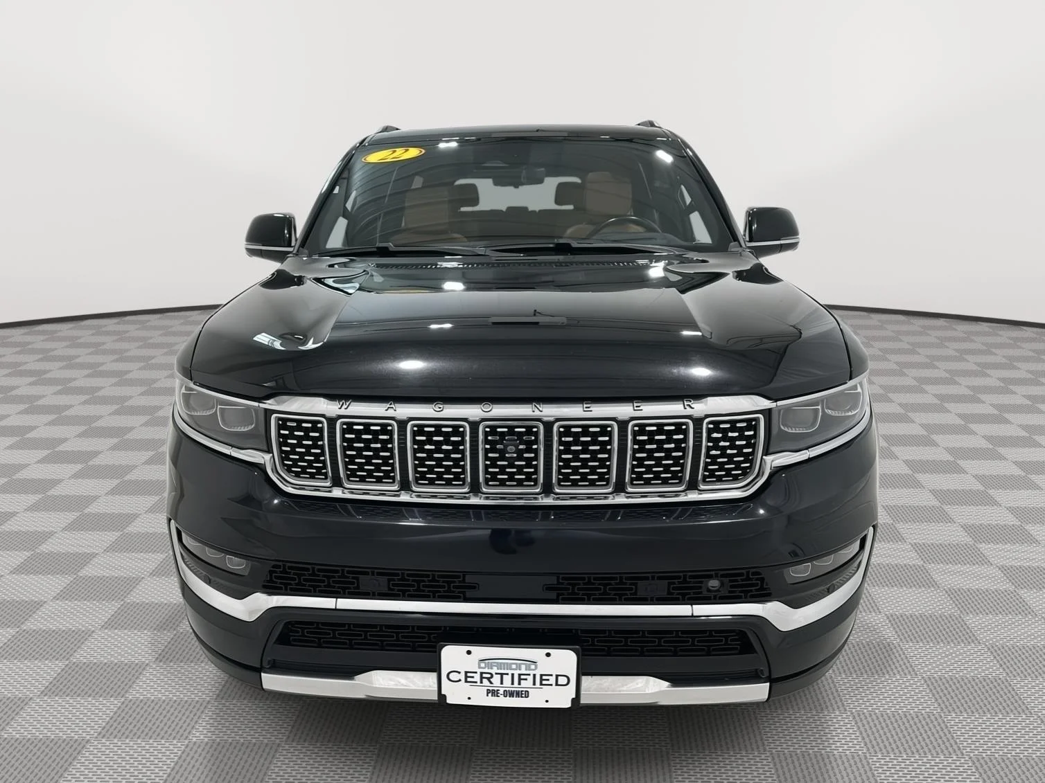 Used 2022 Diamond Black Crystal Pearl Jeep Series III image 8