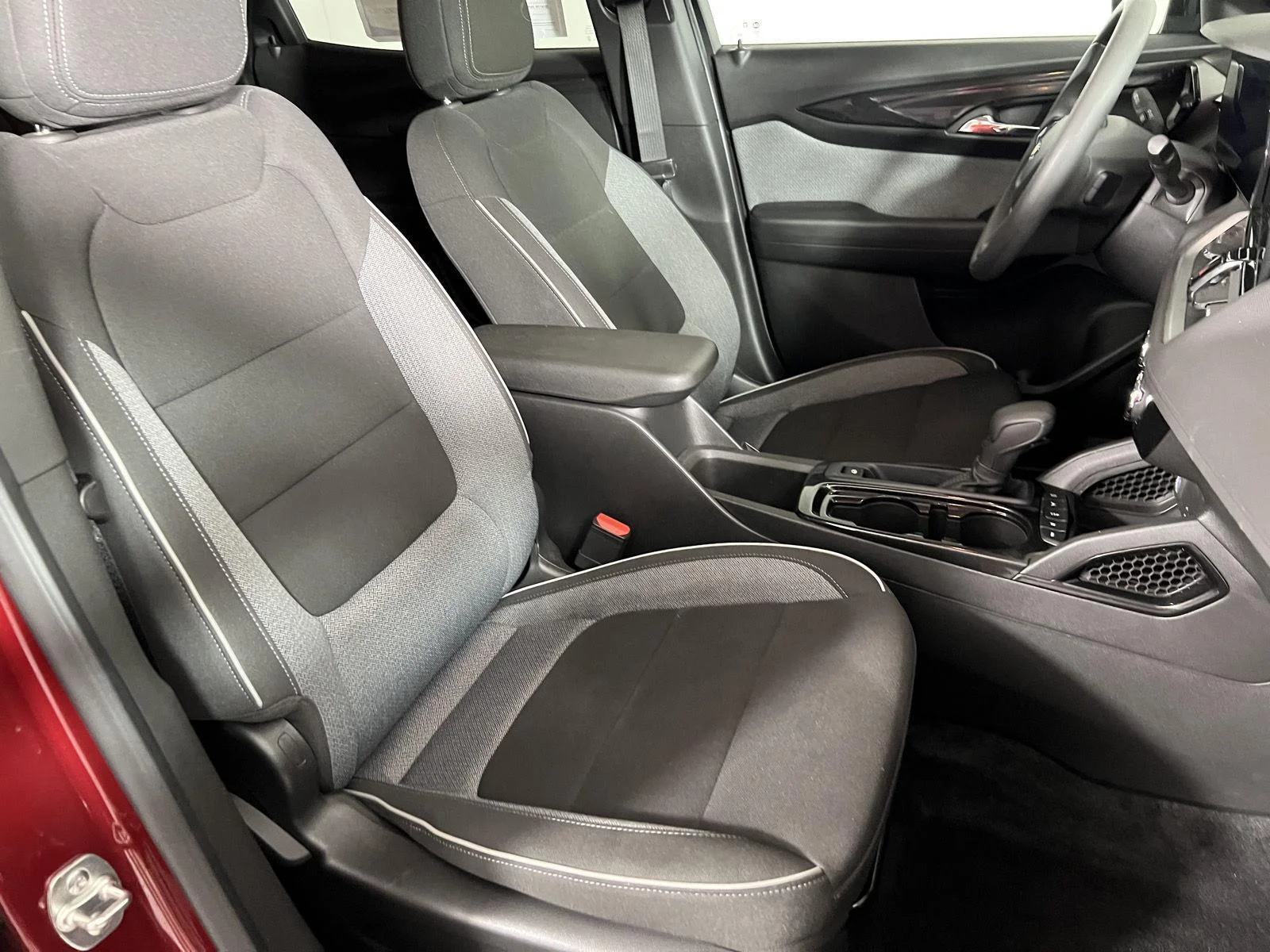 Used 2024 Crimson Metallic Chevrolet LT image 18