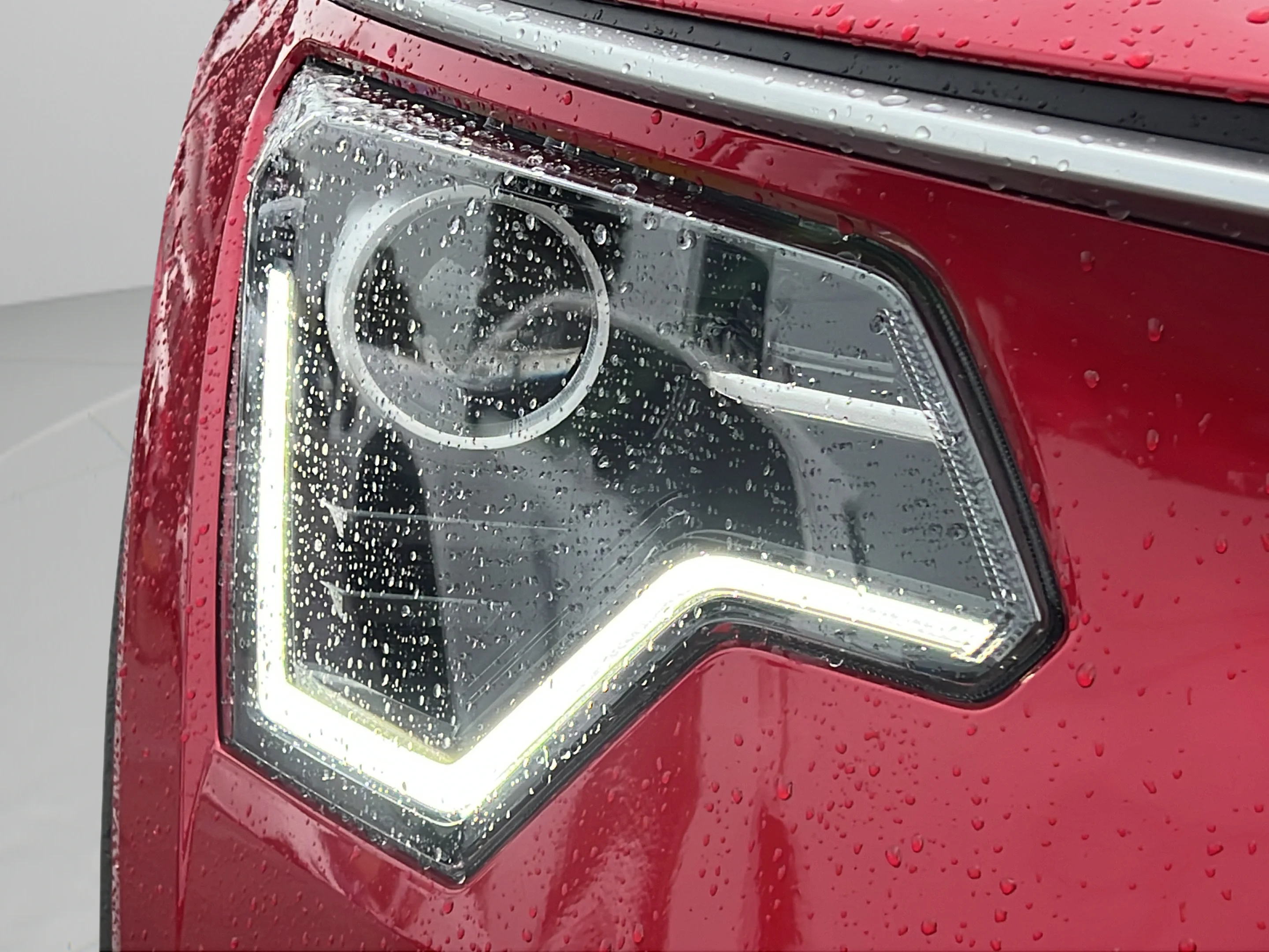 Used 2024 Runway Red Kia EX image 9