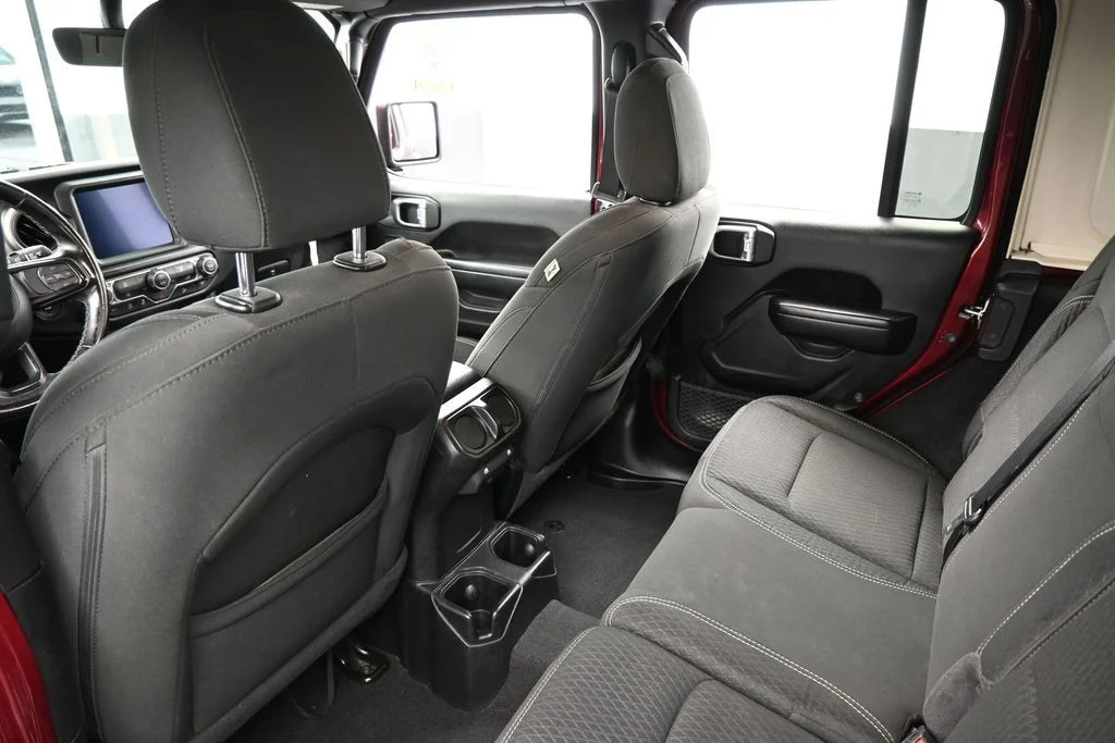 Used 2021 Snazzberry Pearlcoat Jeep Unlimited Sport S image 32