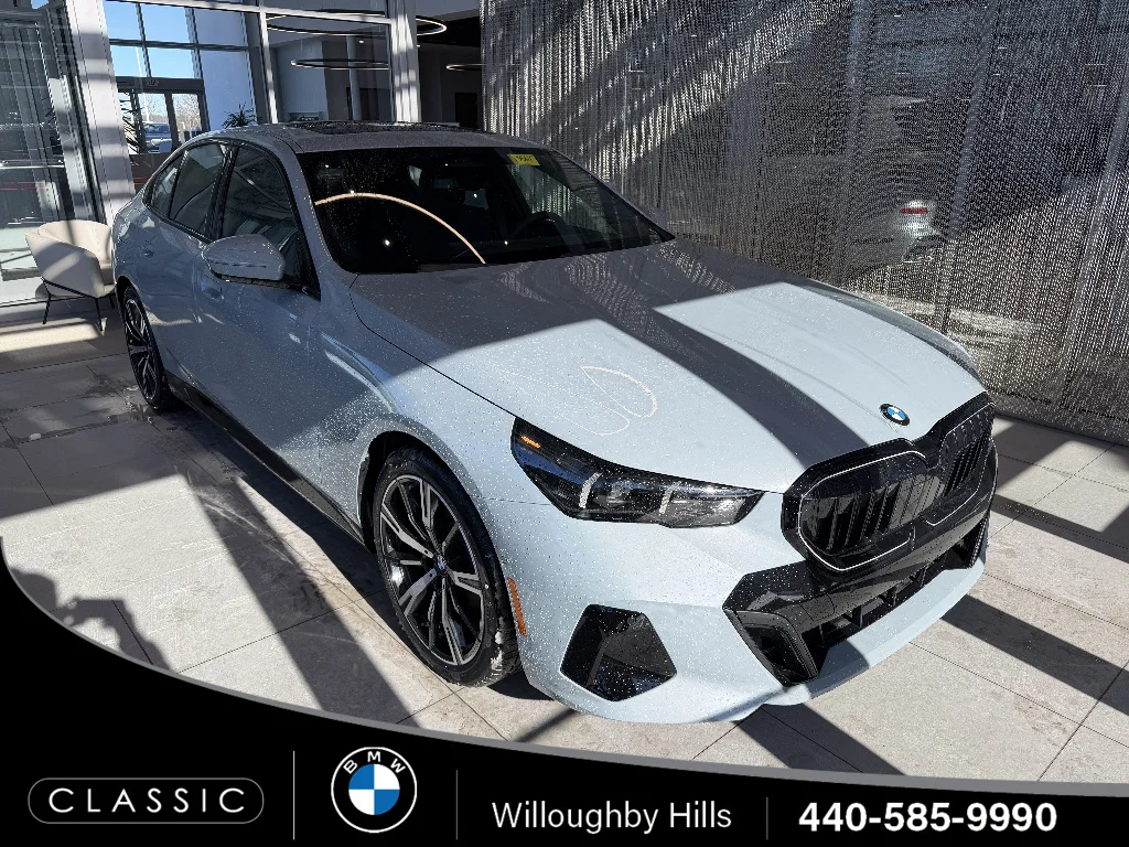 2026 BMW 5 Series 530i xDrive Sedan's photo