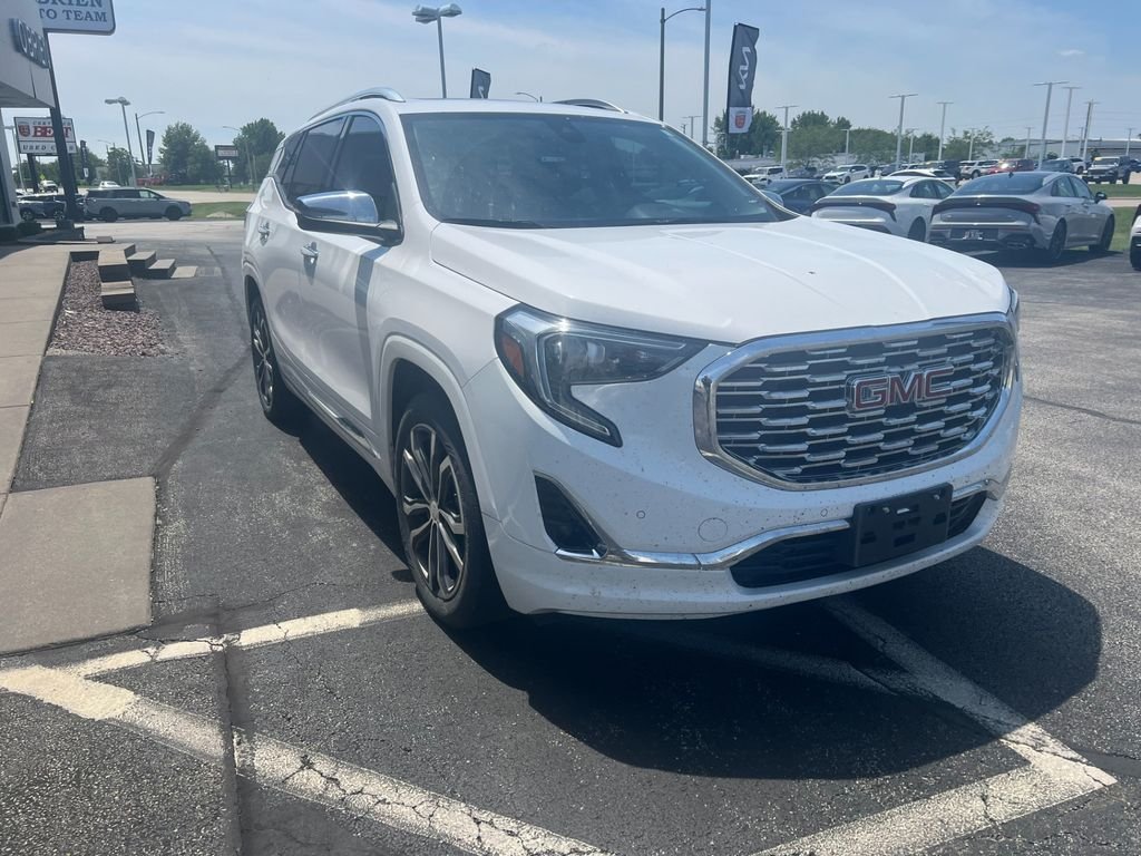 2020 GMC Terrain Denali FWD's photo