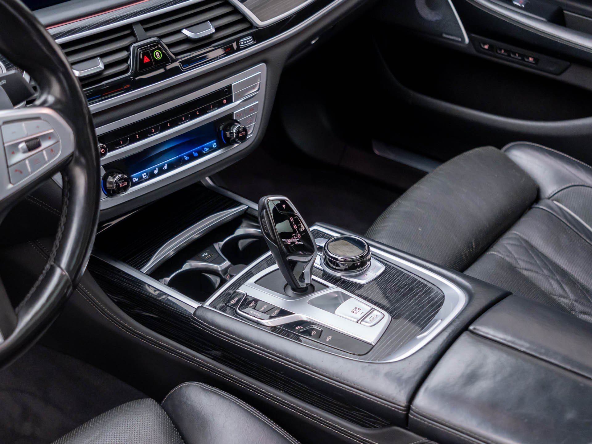 Used 2022 Donington Grey Metallic BMW 750i xDrive image 13