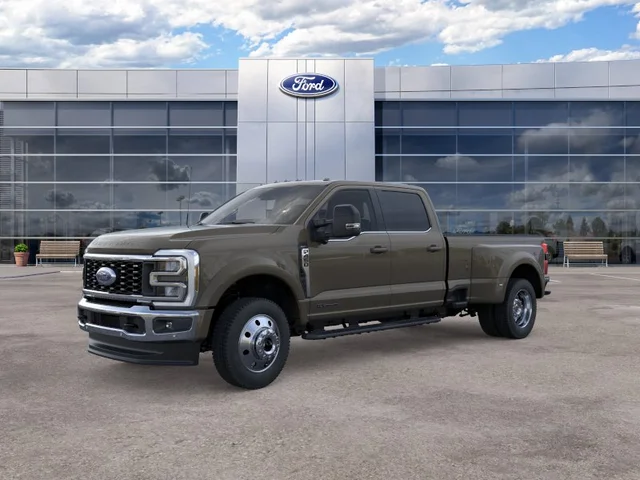 2026 Ford Super Duty F-450® Lariat®