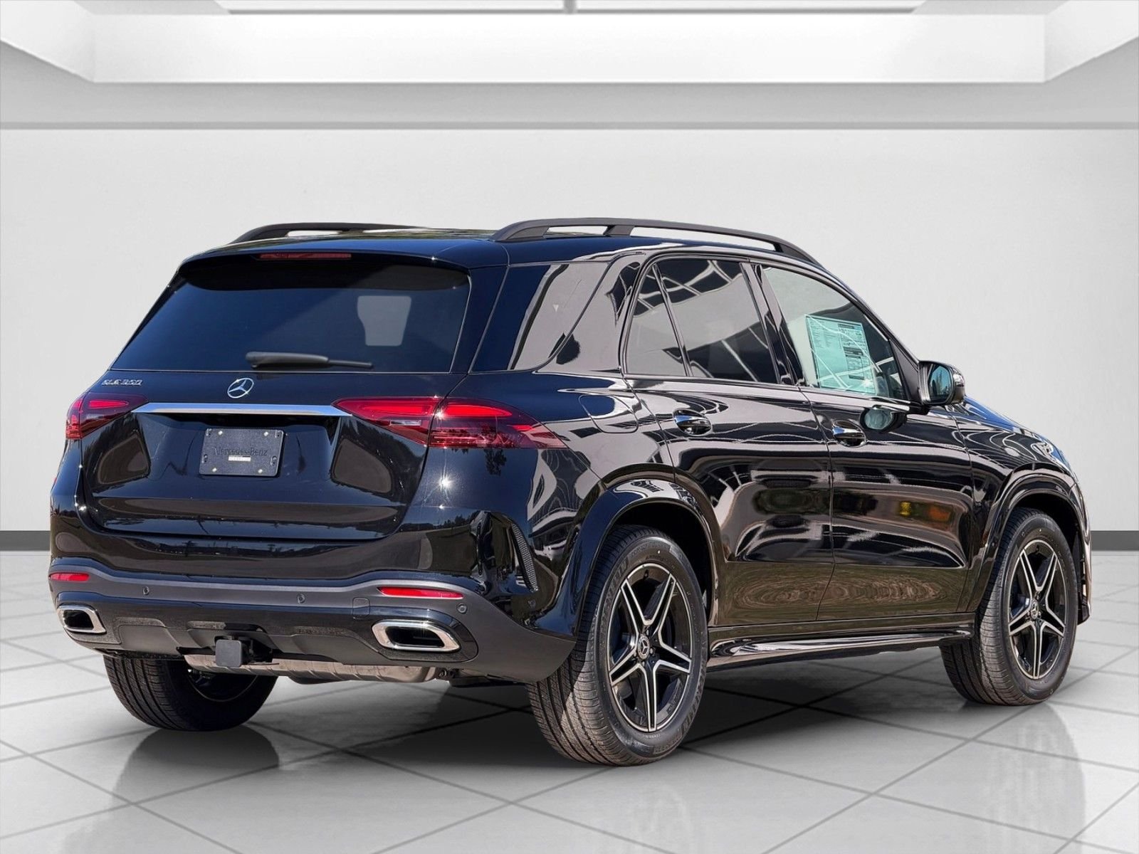 New 2026 Obsidian Black Metallic Mercedes-Benz GLE 350 image 3