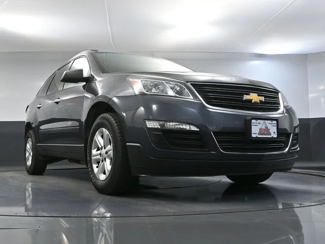 Used 2014 Gray Chevrolet LS image 51
