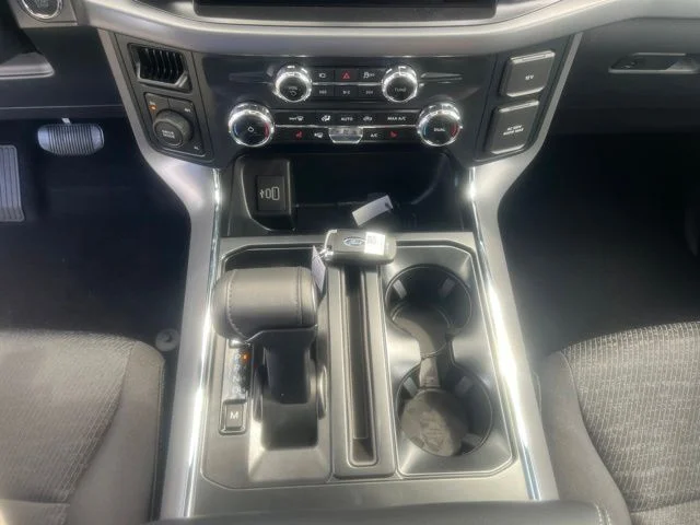 New 2026 Carbonized Gray Metallic Ford XLT image 17