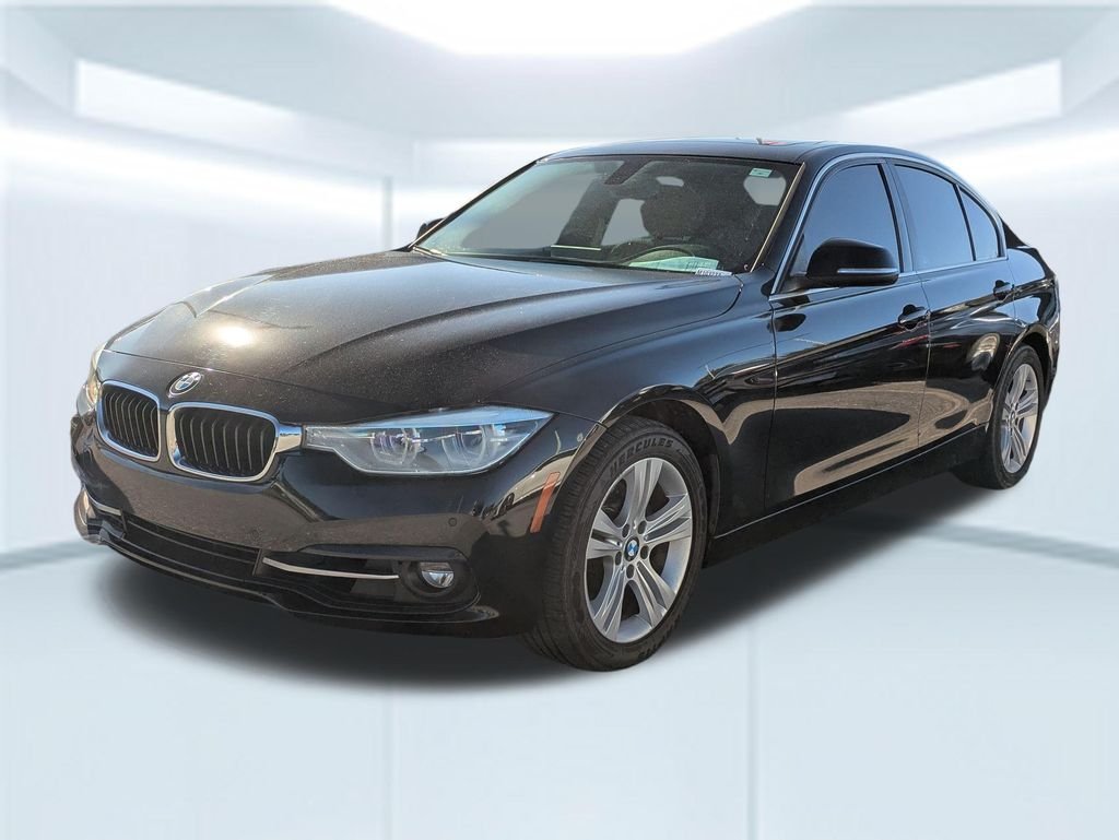 2017 BMW 3 Series 330i Sedan's photo