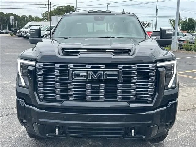 New 2026 Onyx Black GMC Denali Ultimate image 4