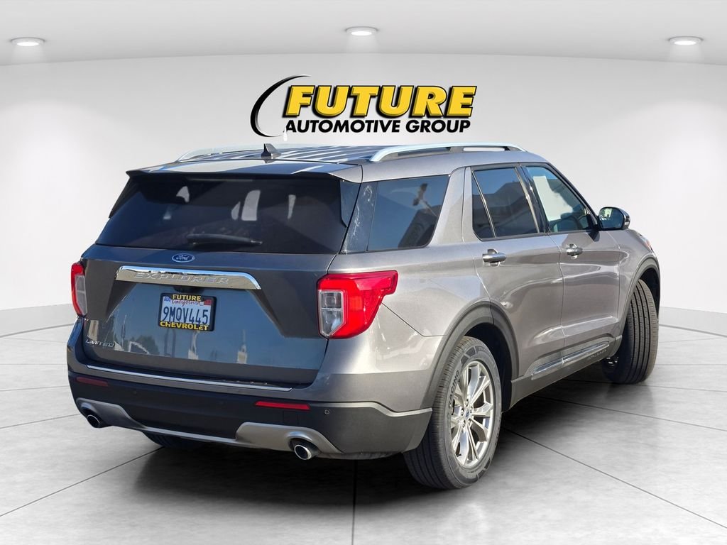 Used 2021 Gray Ford Limited image 4