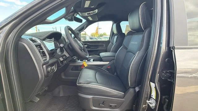 2026 RAM 2500 Laramie - Photo 32