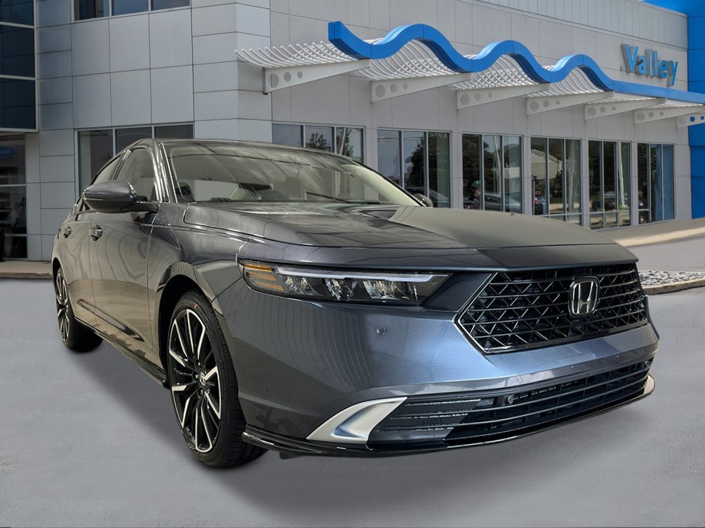 New 2026 Meteorite Gray Metallic Honda Touring image 7