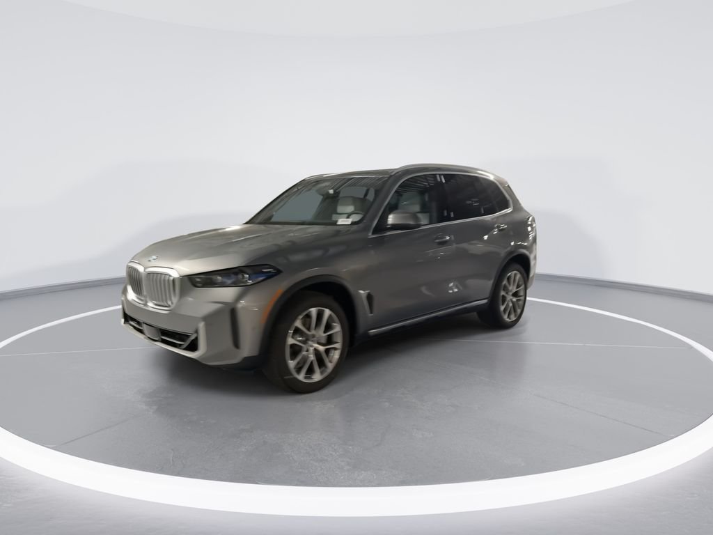 New 2026 Gray Metallic BMW xDrive40i image 4