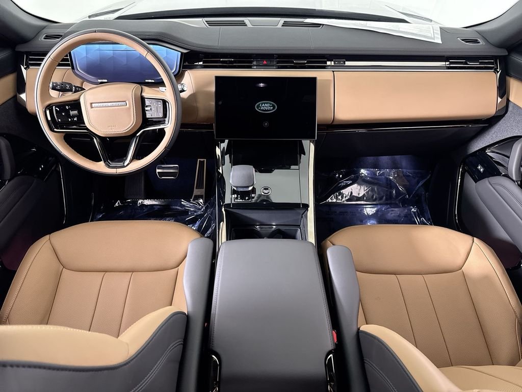 New 2026 Charente Grey Land Rover Dynamic SE image 20