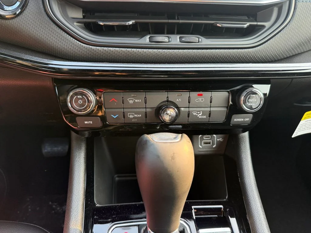 New 2026 Red Jeep Latitude image 23