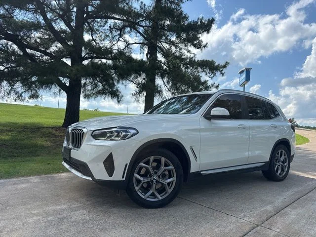 Used 2023 White BMW xDrive30i image 1