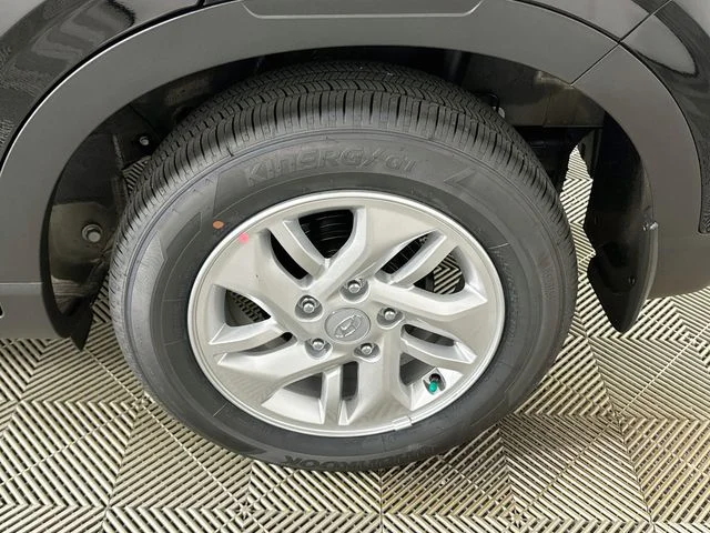 New 2026 Hyundai VENUE SE