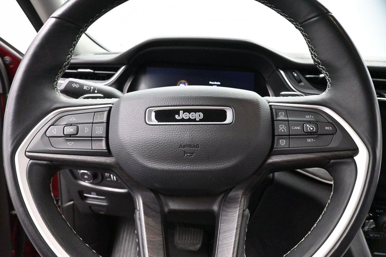 Used 2022 Red Jeep Limited image 18