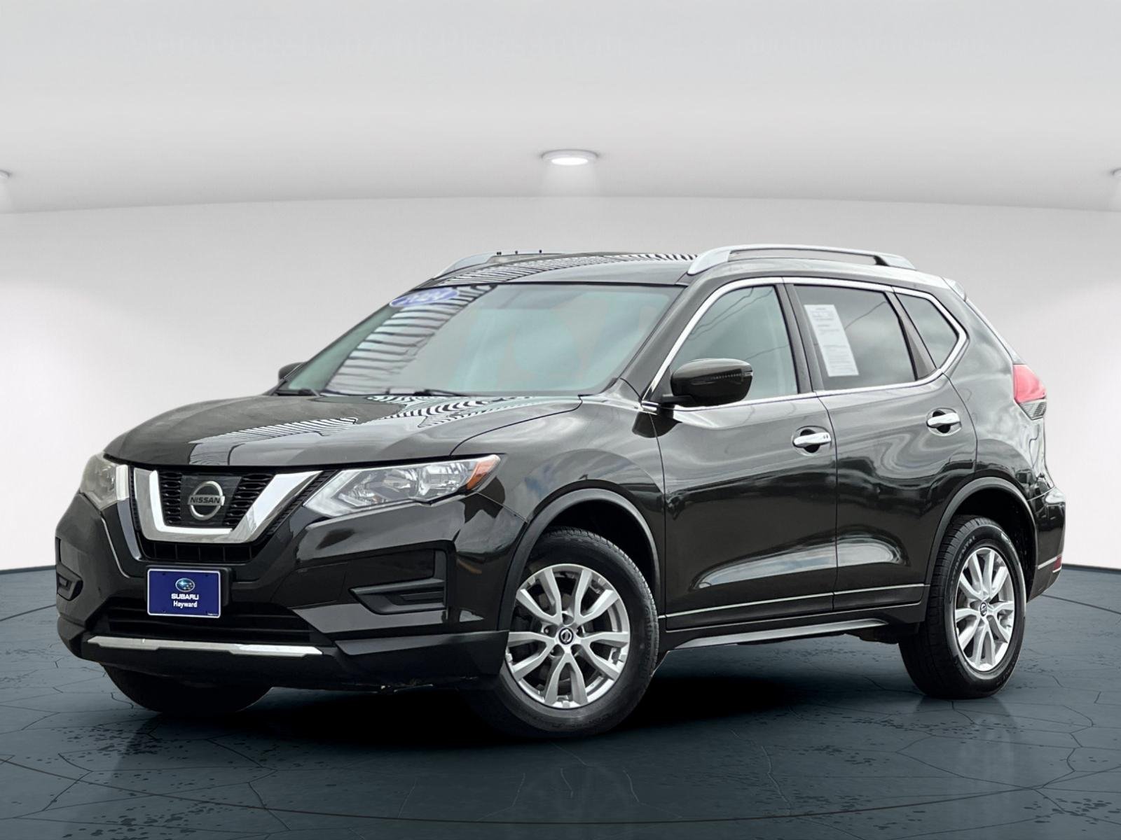 Used 2017 Nissan Rogue SV with VIN KNMAT2MV0HP582648 for sale in Pleasanton, CA