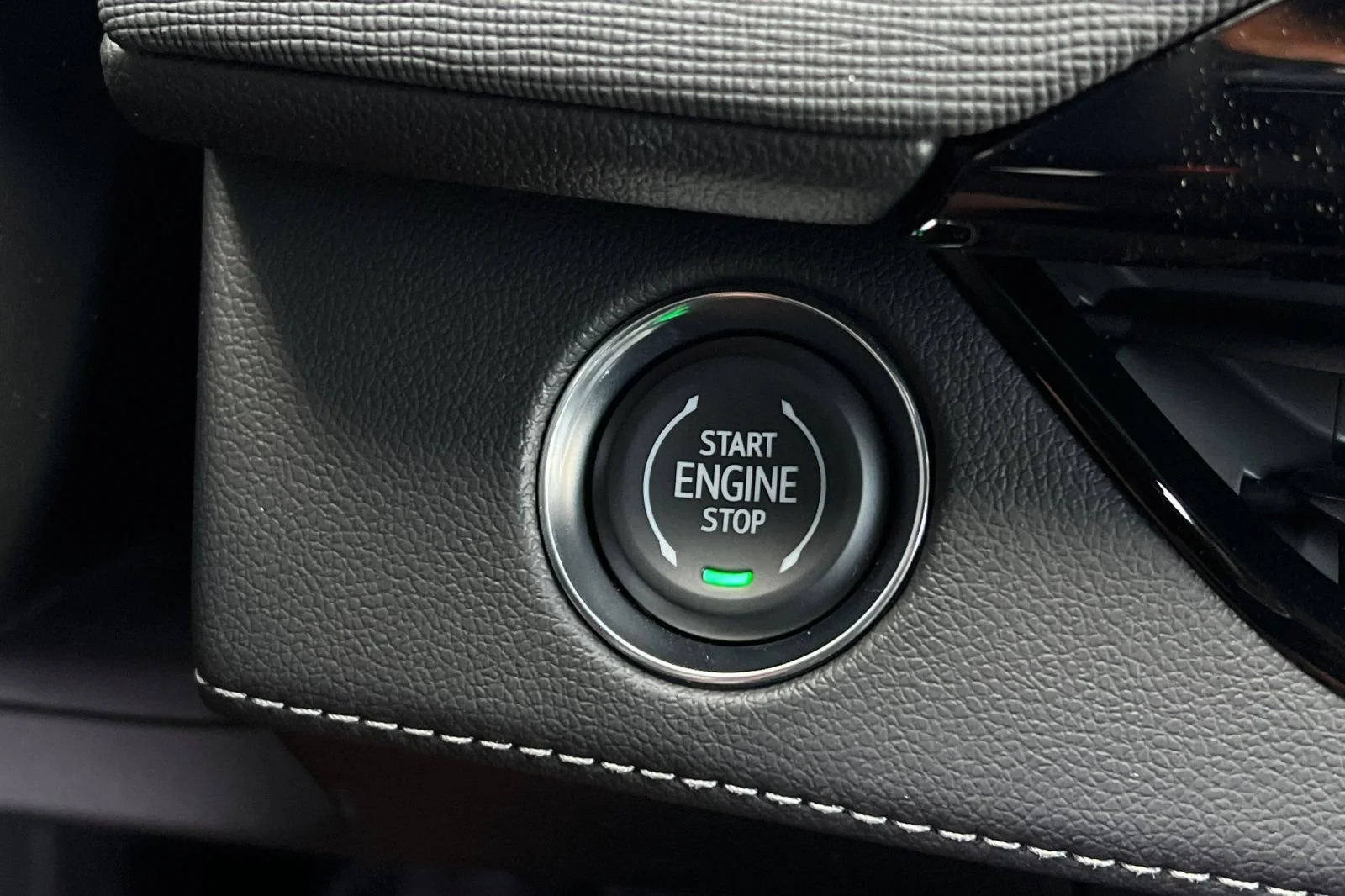2026 Buick Enclave Sport Touring - Photo 22