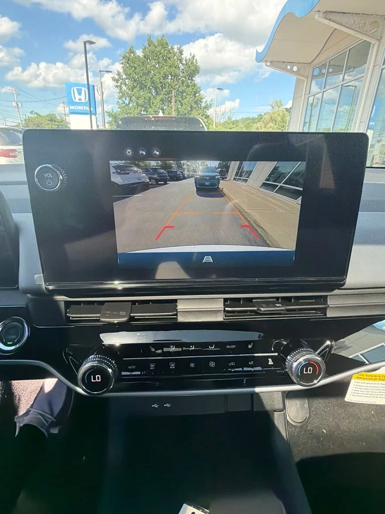 New 2026 Frostline White Pearl Honda AWD Touring image 17