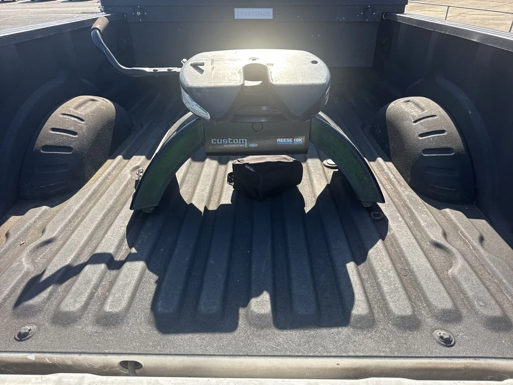 Used 2019 White Ford XLT image 18