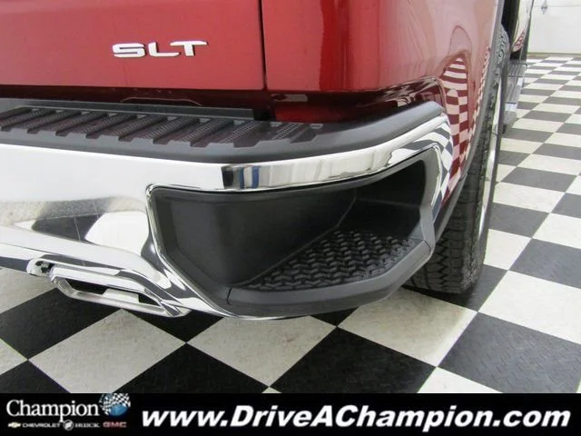 Certified Used 2025 Volcanic Red Tintcoat GMC SLT image 15