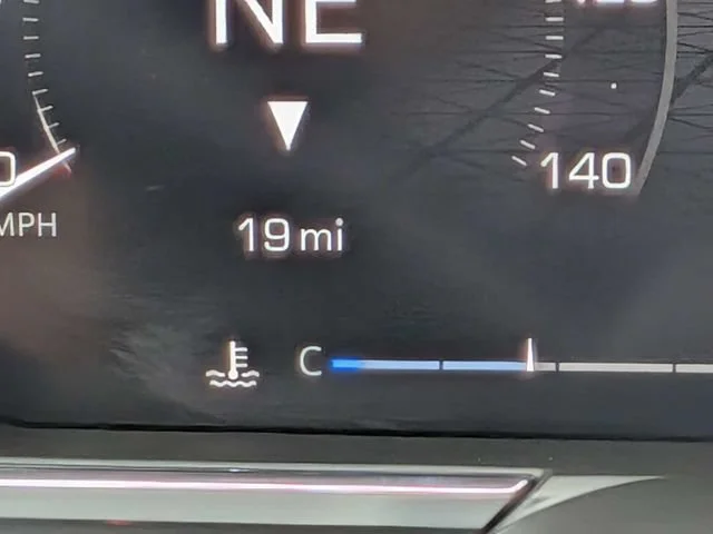 New 2026 Sterling Metallic GMC AT4X image 31