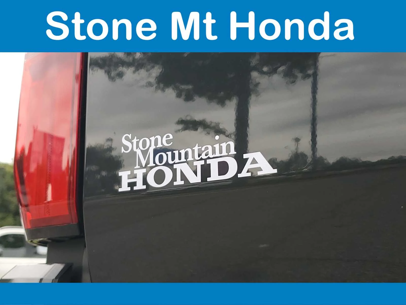 Used 2025 Underground Toyota SR5 image 8