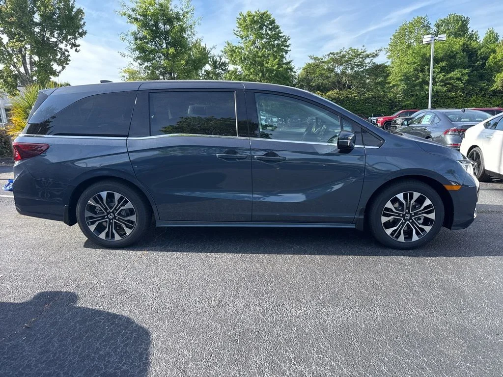 New 2026 Smoke Blue Pearl Honda Elite image 2