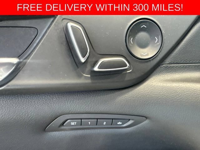Certified Used 2016 CRYSTAL WHITE TRICOAT Cadillac Luxury AWD image 5