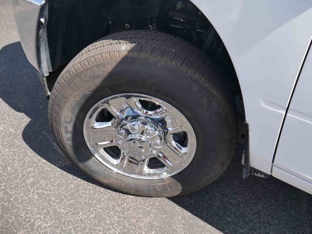 2026 RAM 3500 Tradesman - Photo 13
