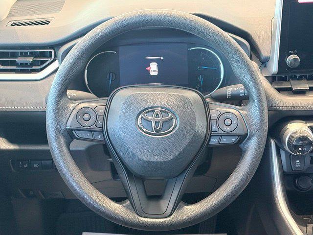 Certified Used 2024 MAGNETIC GRAY MET. Toyota  image 17