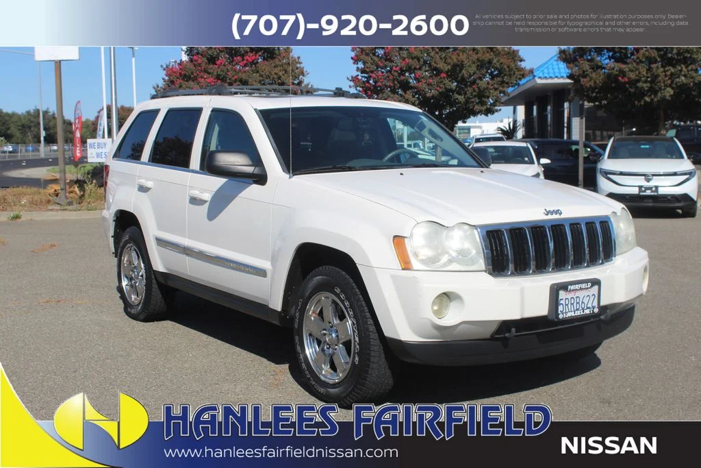 Used 2005 White Jeep Limited image 5
