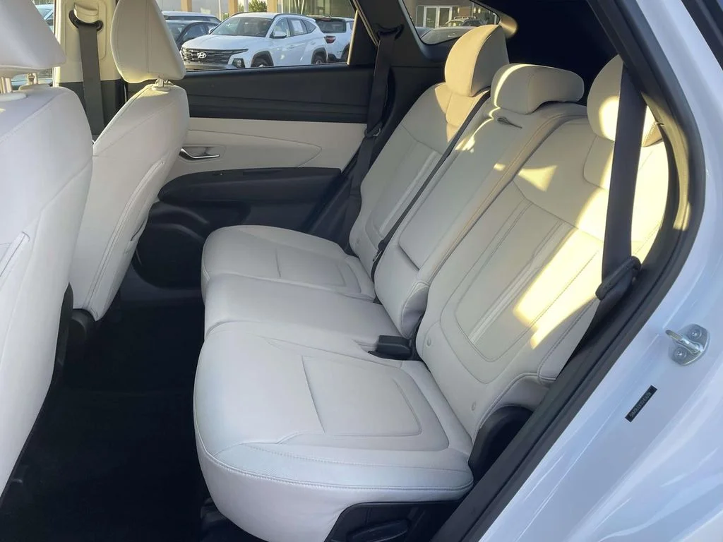 Certified Used 2025 Serenity White Pearl Hyundai SEL image 3