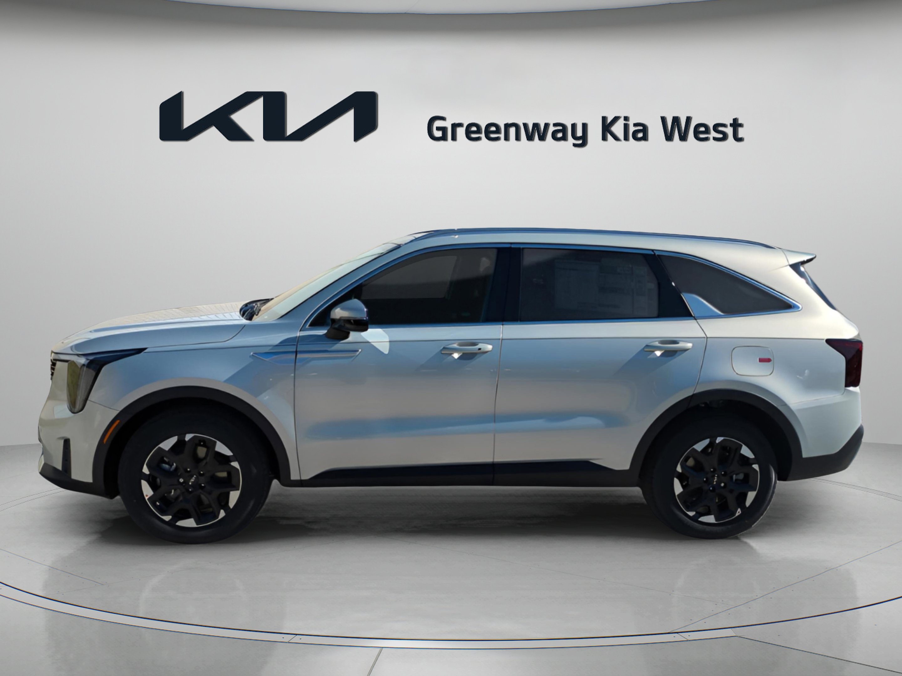 New 2026 Ivory Silver Kia S image 5