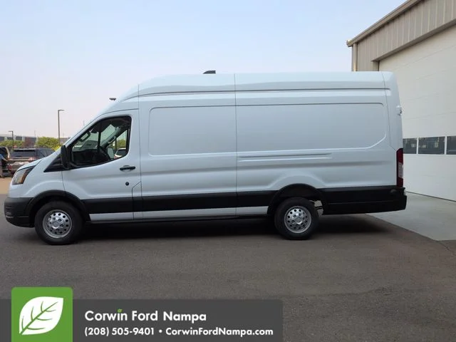New 2026 Oxford White Ford Base image 6