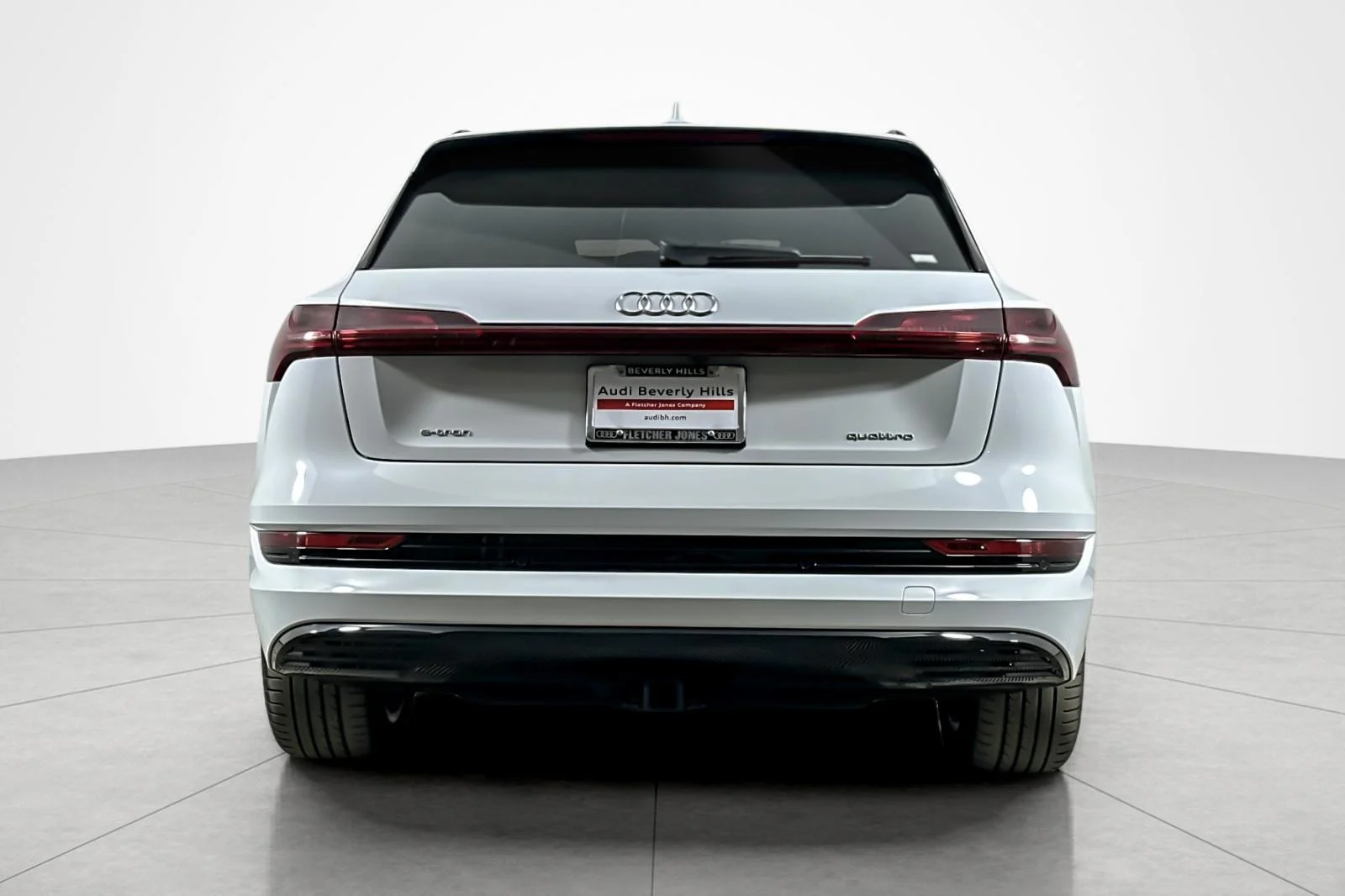 Used 2023 Glacier White Metallic Audi Premium quattro image 4