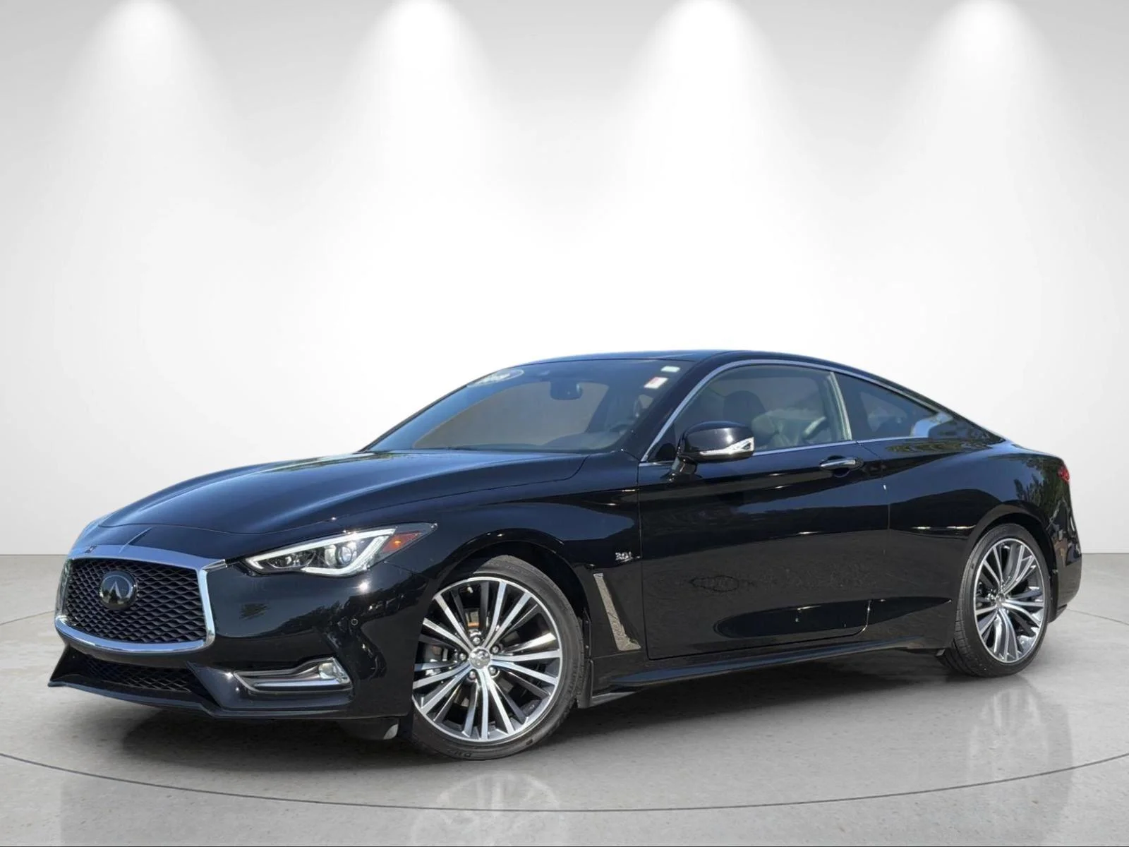 Used 2019 Black Obsidian INFINITI 3.0t LUXE image 1