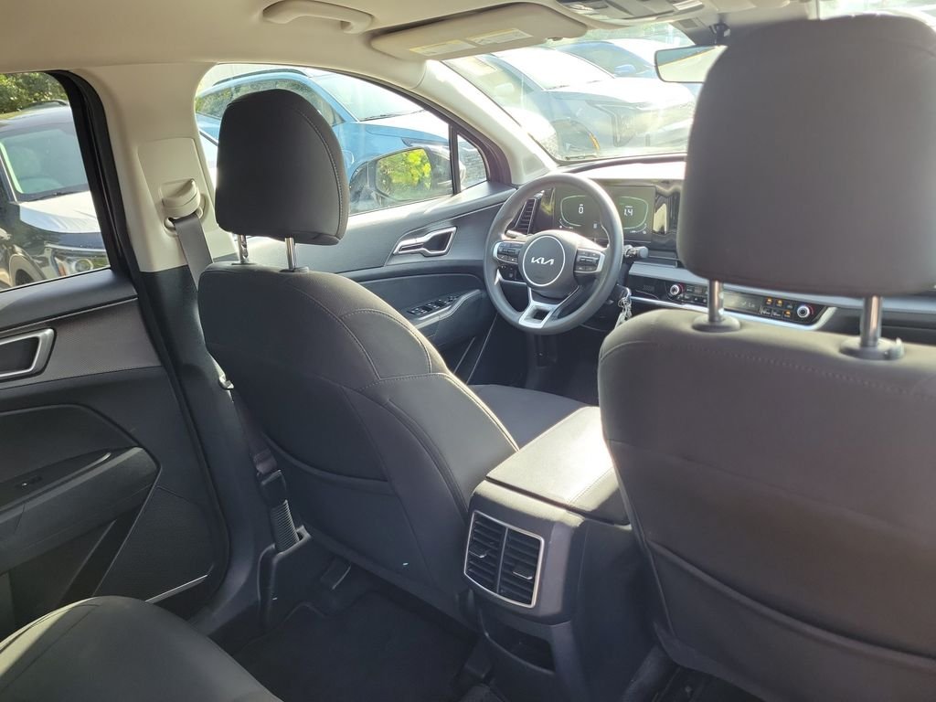 Used 2023 Fusion Black Kia LX image 13