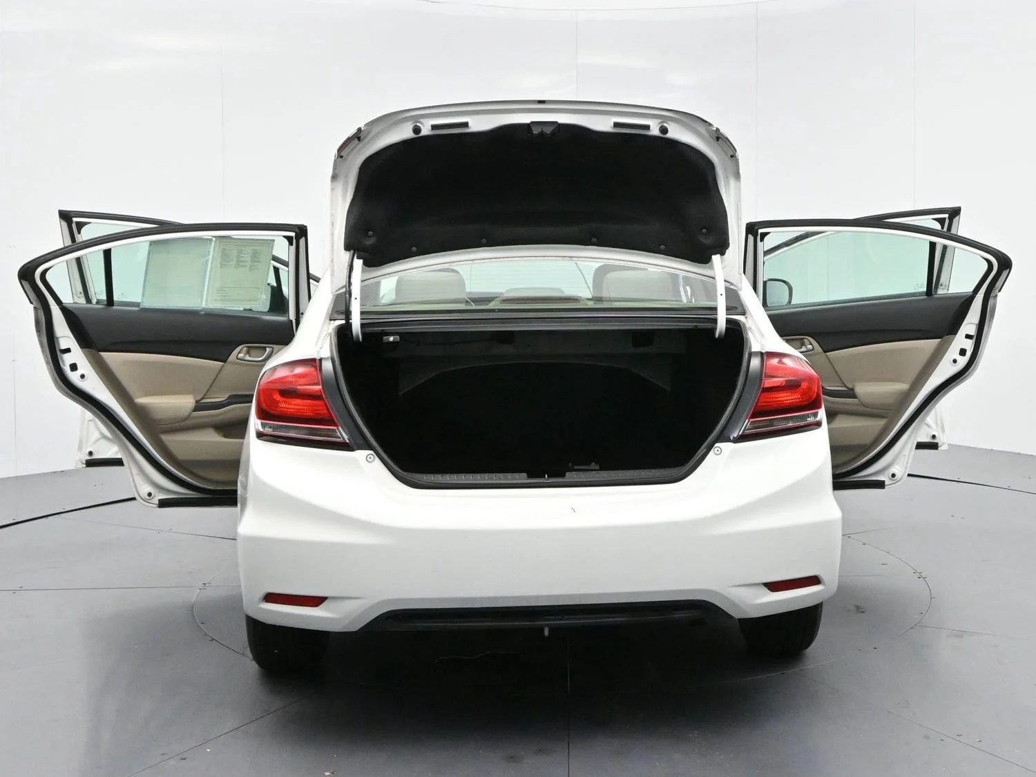 Used 2015 Taffeta White Honda LX image 37