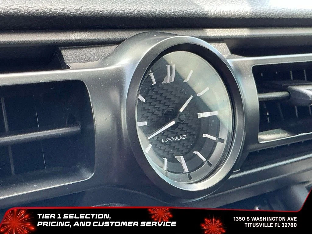 Used 2023 White Lexus 300 image 30