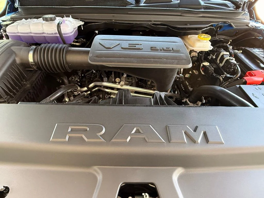 New 2026 Hydro Blue Pearlcoat RAM Tradesman image 33