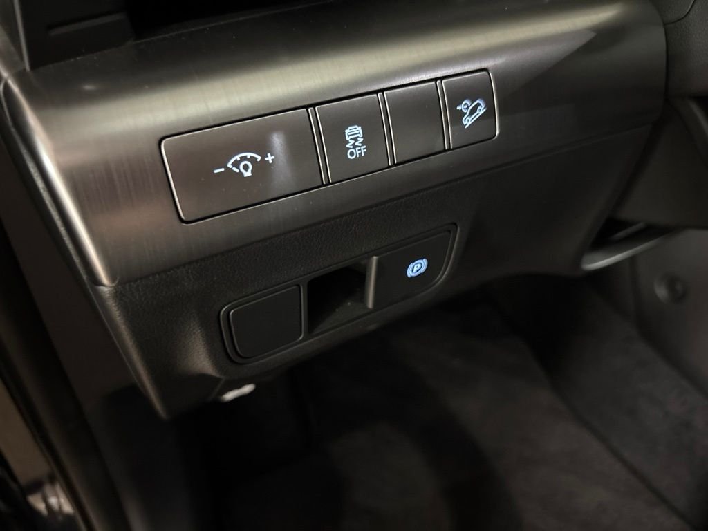 Certified Used 2026 Blue Hyundai SEL Sport image 13