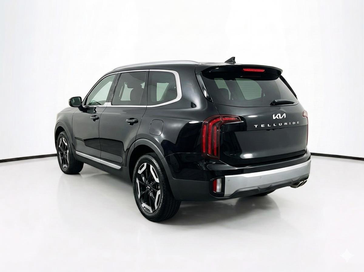 Used 2024 Ebony Black Kia EX image 8